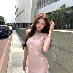 立体花朵粉色吊带连衣裙女夏季法式修身鱼尾长裙温柔收腰包臀裙子
