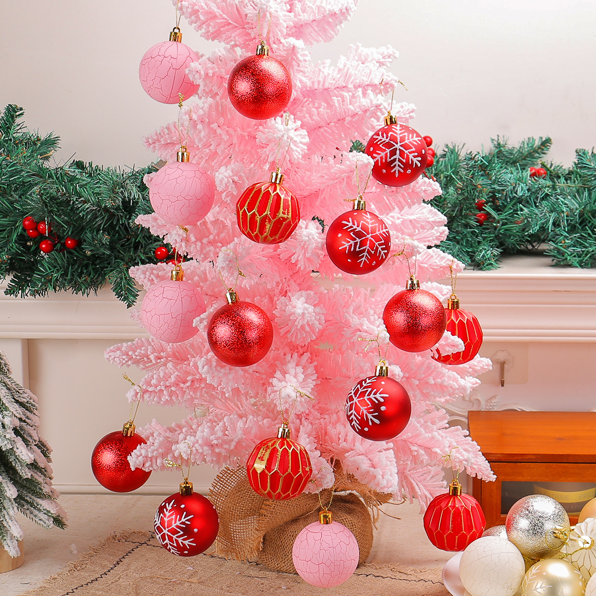 Bolas de Navidad pintadas transfronterizas conjuntos de bolas alienígenas creativas de fiesta de Navidad hotel árbol de Navidad colgantes de decoración