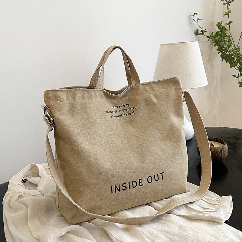 Zipper style: off-white