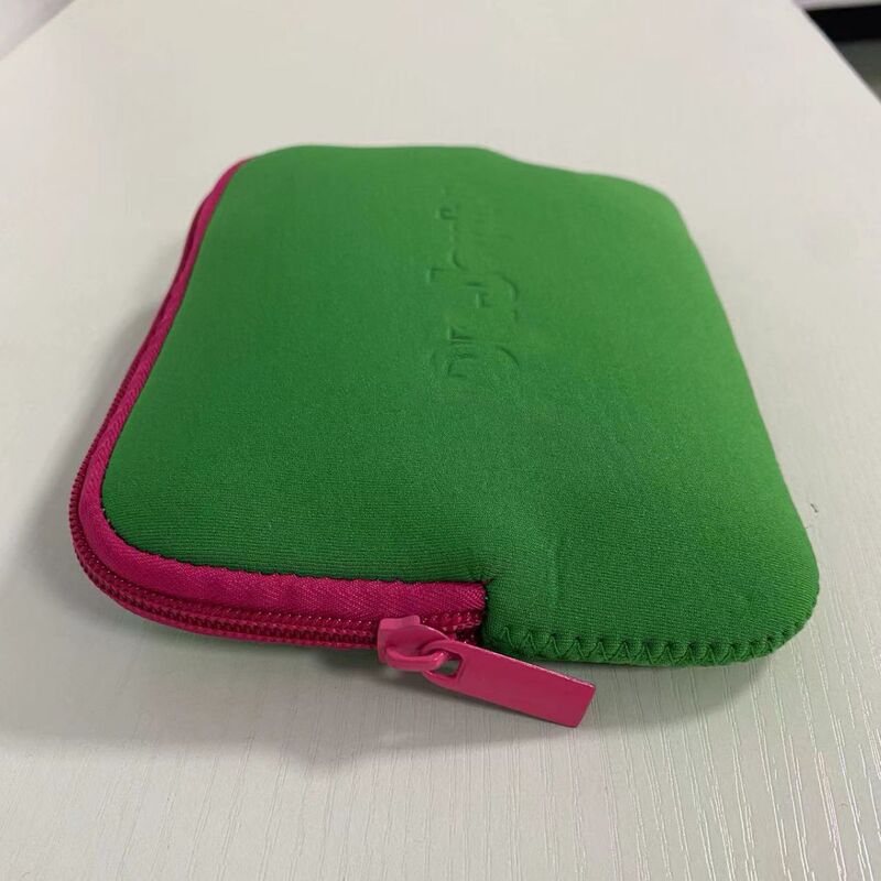 Diving Material Cosmetic Bag Waterproof Neoprene Zipper Bag Travel Toiletry Bag Portable Voltage Logo Cosmetics Bag