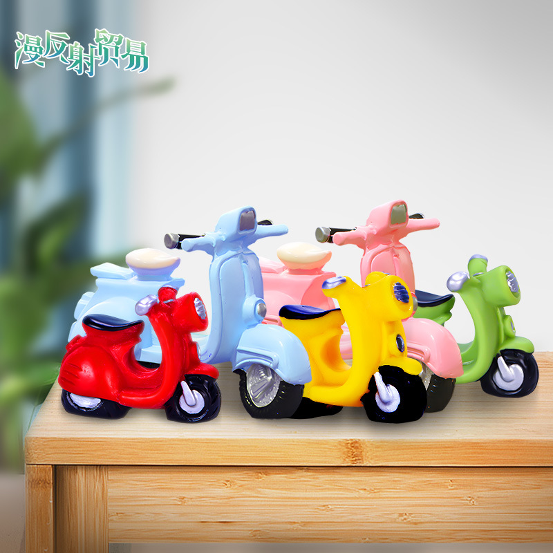 Micro DIY paisaje decoración vehículo serie paisaje resina motocicleta antigua motocicleta Decoración