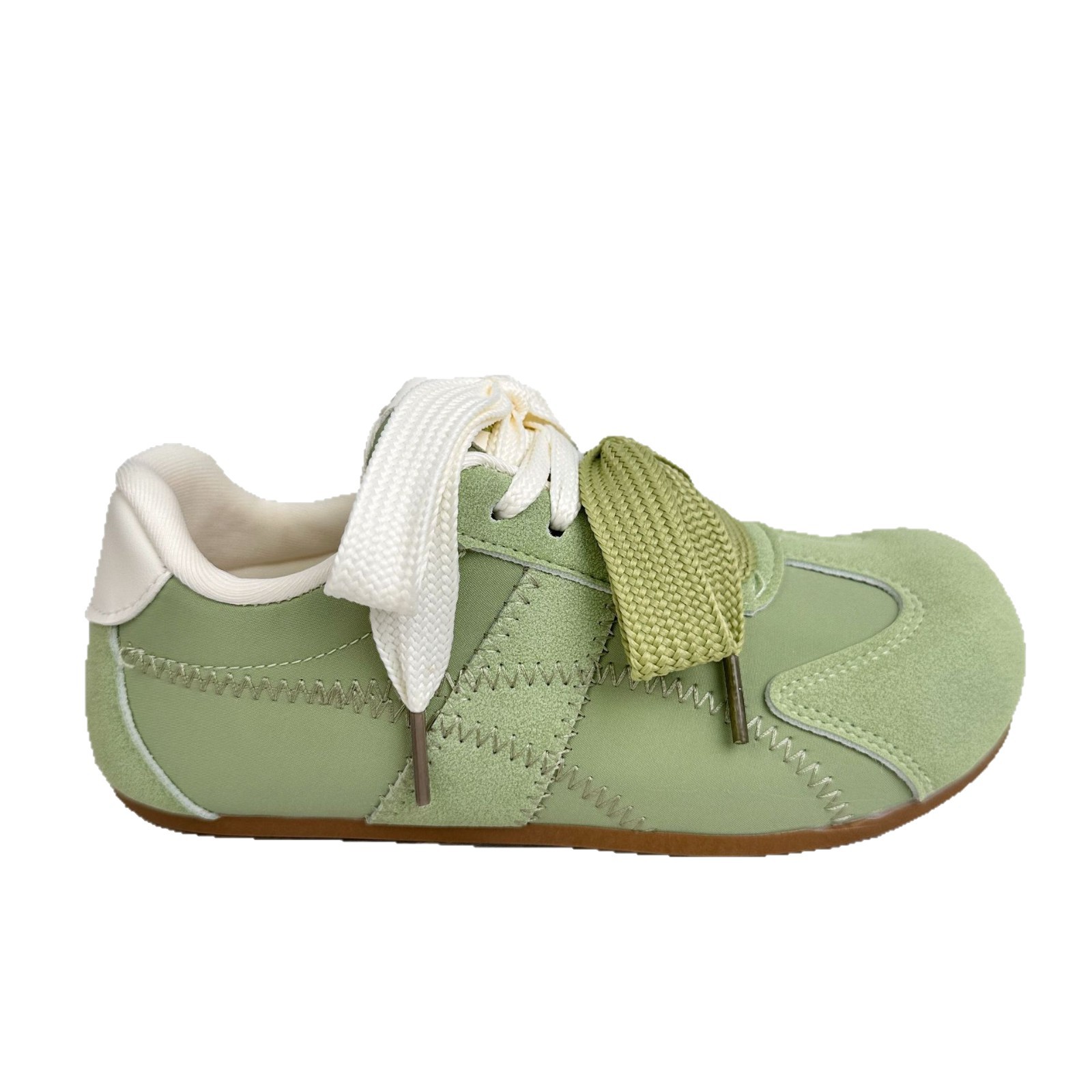 Yuanbo zapatos mujer 2025 nuevos zapatos blancos zapatos de verano zapatos de mujer zapatos de pan zapatos casuales de todo fósforo zapatos de entrenamiento alemán