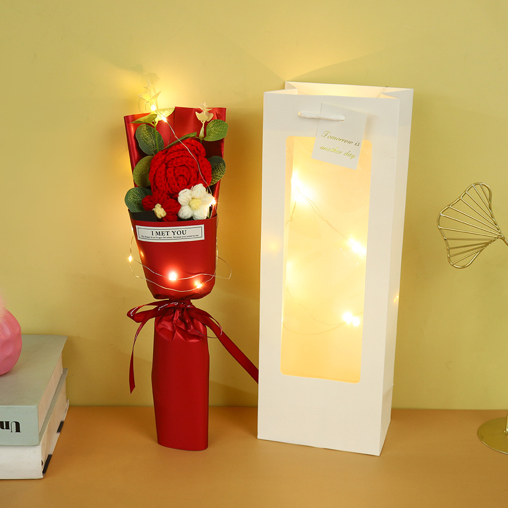 램프와 무료 윈도우백이 포함된 울 꽃 3개[빨간 장미]