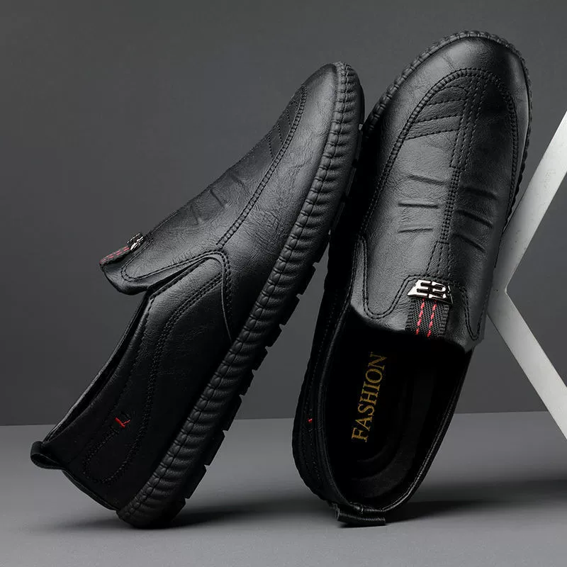 Breathable universal footwear, low shoes for leisure, trend of season