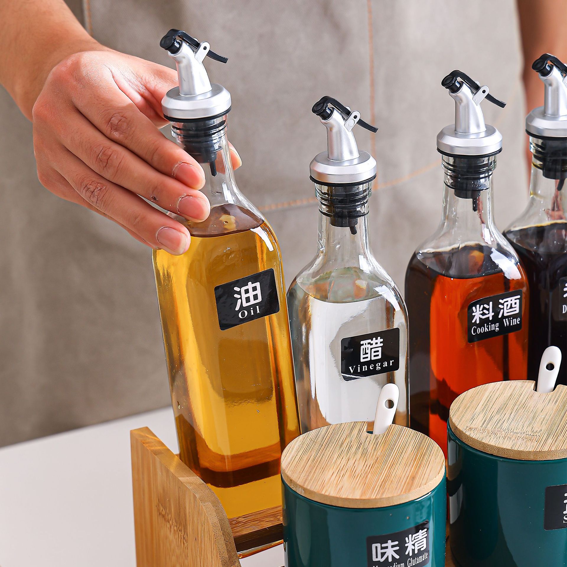 Botella de condimentos de vidrio nórdico, conjunto de botellas de condimentos de aceite de cocina, botella de condimentos de sal, azúcar, botella de cerámica, marco de almacenamiento