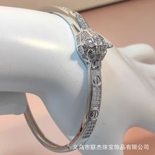 ���R�d�羳�W�������Ʒ18K��K�ұ��^΢��ʯ���C�F؛