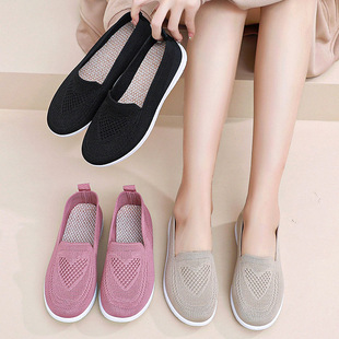 Old Beijing Cloth Shoes 2025 New Women's Shoes Casual Breathable Flats Shoes One-Leg Soft Sole Mom Shoes Casual Shoes