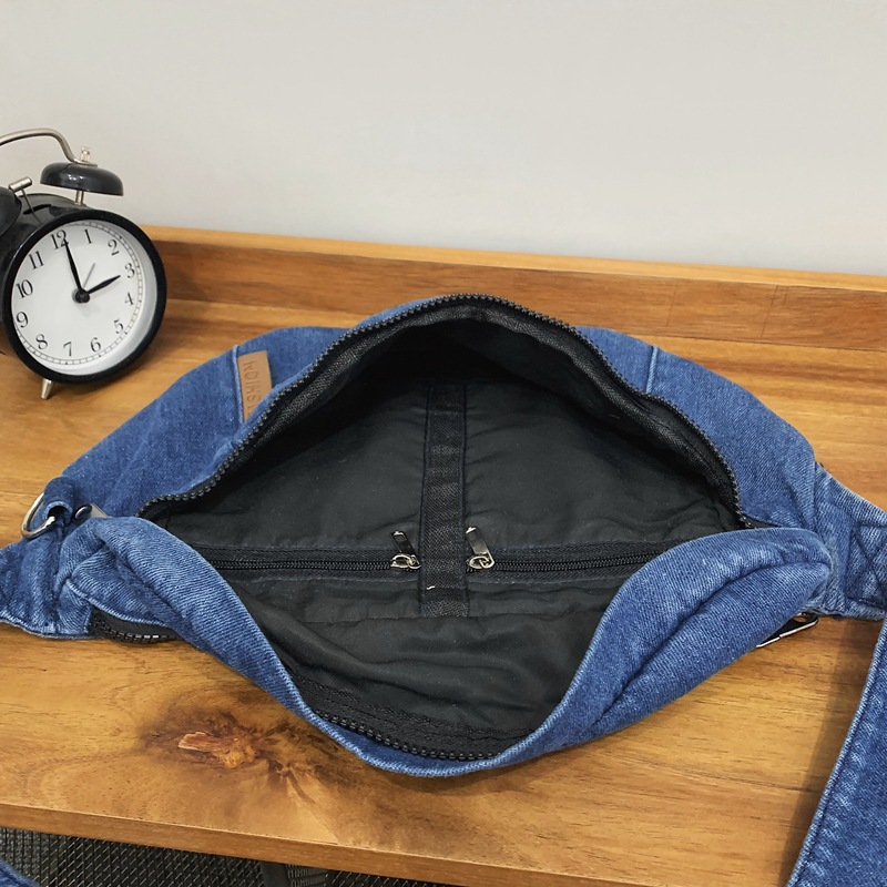 2024 nuevo bolso de mensajero de la calle de la personalidad de la moda del mezclilla bolso del teléfono móvil de la literatura simple bolso del pecho de viaje al por mayor