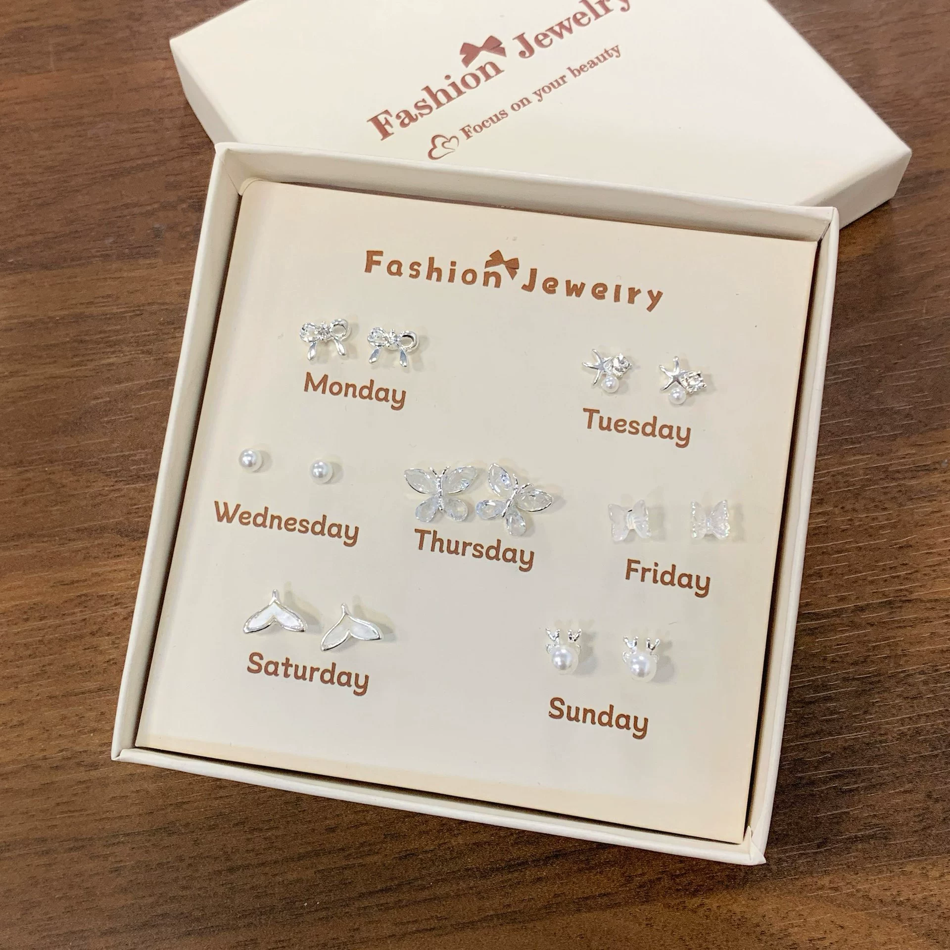Earrings gift box, custom summer set, cartoon silver‑needle studs for elementary students
