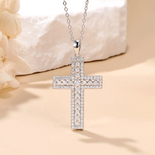 Cross-border New Cross Pendant Moissanite Diamond Necklace S925 Sterling Silver Plated 18K Simple All-match Clavicle Chain