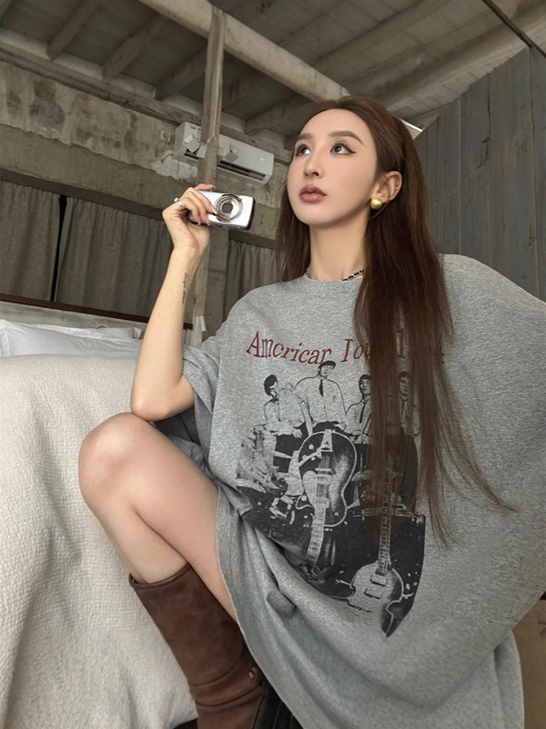 アメリカンレトロミッドレングスBFスタイル半袖Tシャツレディースプラスサイズファットmm夏ルーズカップルトップデザイン|undefined