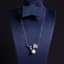 �羳ʱ��õ���ʯ������������ͬ������С����Ƹ���Ҷ����������