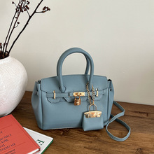 �߼��������P���Ů2025�¿�r�к��s���|�μ�������ٴ����eŮ��