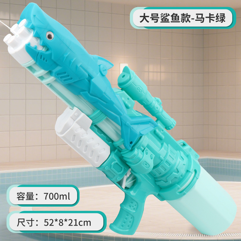 子供用特大サイズのガトリング水鉄砲のおもちゃの引き出し式の高圧大容量のアウトドア水鉄砲の夏の砂浜は水を打って戦います。