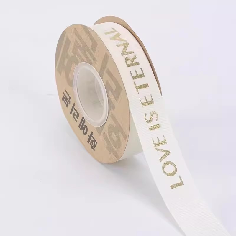 Día de la diosa de la mujer red pastel horneado decoración de mano claveles taza de barril transparente bolsa de mousse embalaje