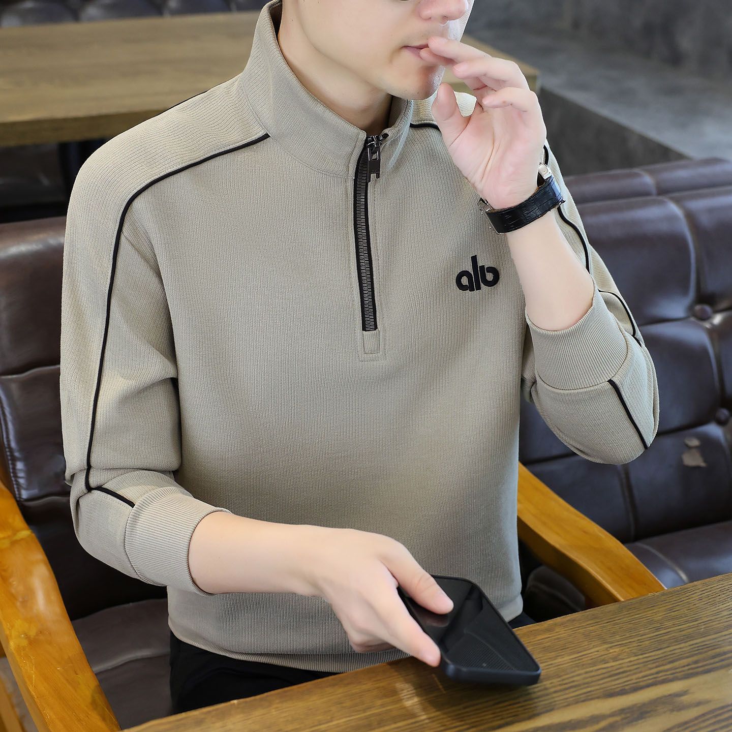 Men's winter cap, keep warm camouflage vest, jacket sleevless for elementary school students