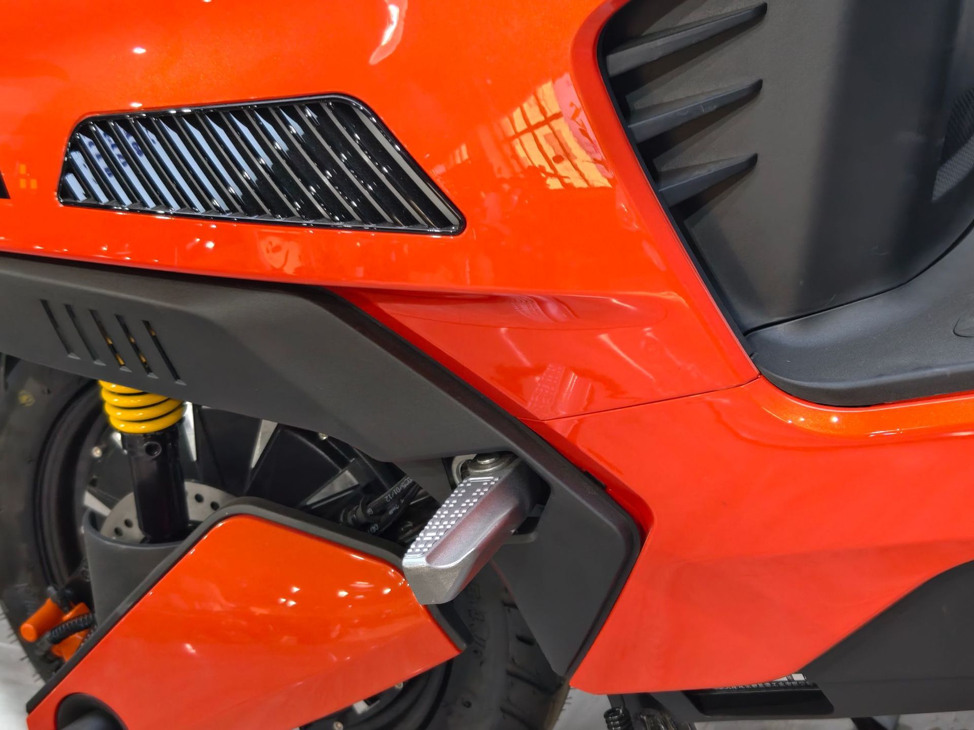 72V High-Performance Electric Motorcycle Scooter