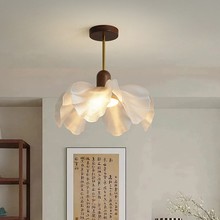 法式花朵吊灯中古侘寂风设计氛围感房间灯新中式复古宋式美学卧室