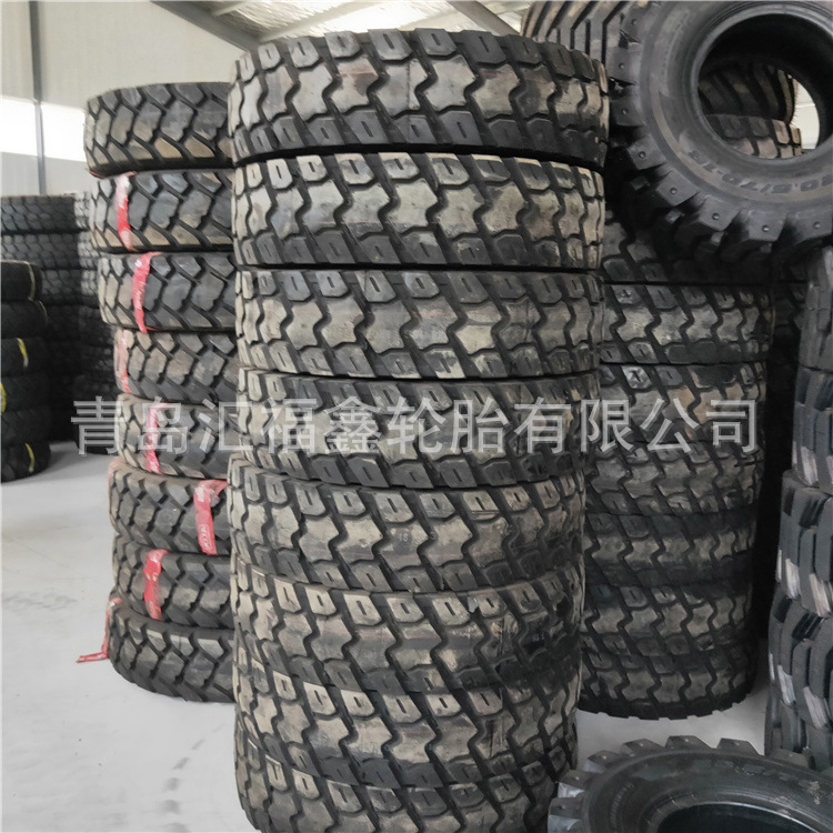 供应295/80R22.5真空中花全钢子午线汽车卡车轮胎