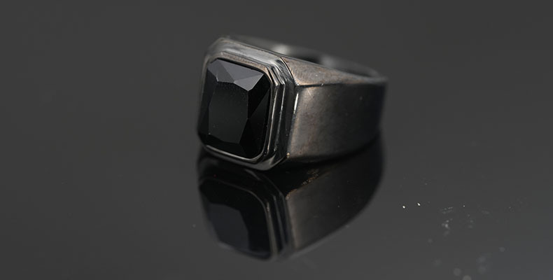 Retro Punk Geometric Titanium Steel Plating Men's Rings Men Band Rings display picture 7
