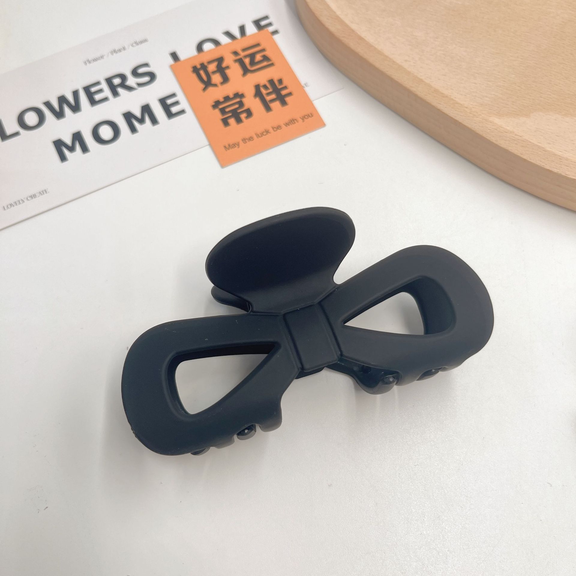 Accesorios para el cabello coreanos Clip de sensación premium de verano Clip de tiburón en la parte posterior de la cabeza