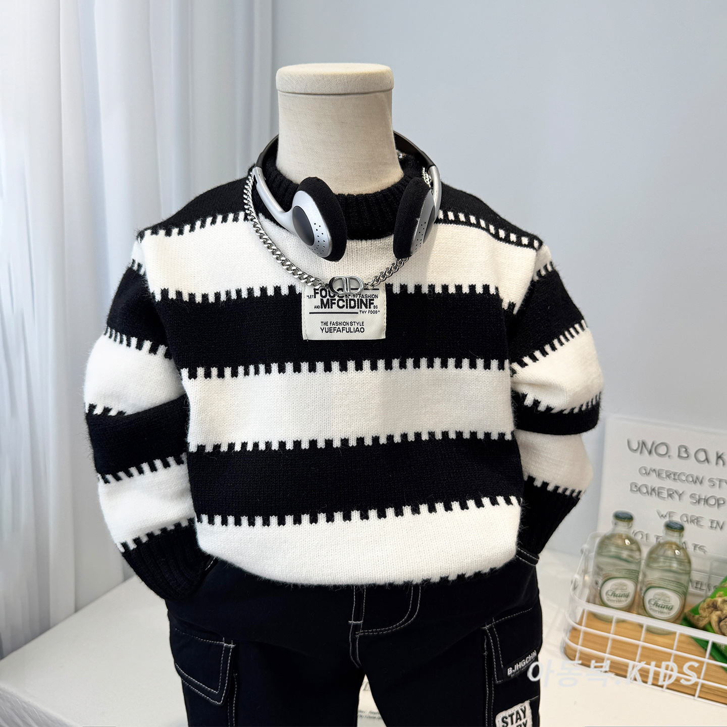 Boys' striped sweater, autumn/winter 2026 new cross-border style children's knitted pullover, baby Korean style wool sweater