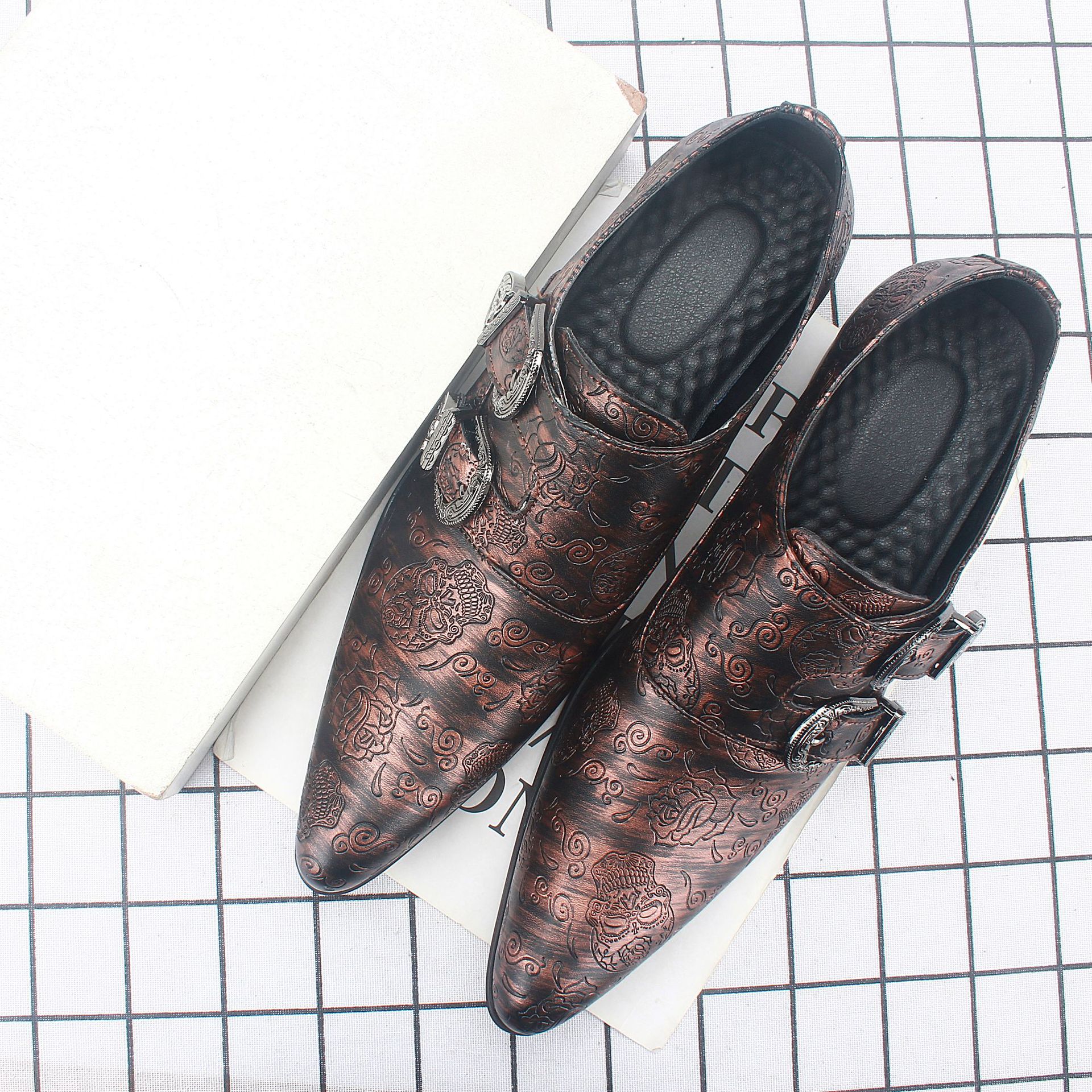 �¿����ɫ��Ь���Ьʱ��������ͷ�߸��׽�Ь1225