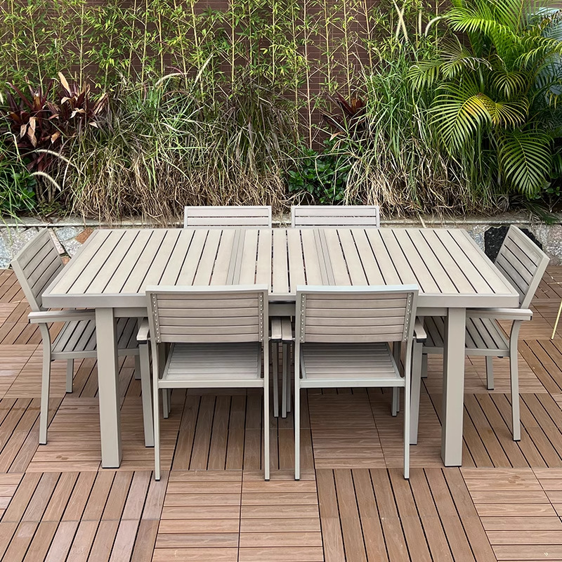 Mesas y sillas de comedor de balcón al aire libre nórdico Patio de la villa Sala de sol Jardín del hotel Recreación al aire libre Cuerda de ocio Muebles de silla de ratán