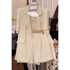 オフホワイトの女性用半袖スーツ夏の新しいスタイルのハイエンドの薄い半袖スーツとショーツの2点セット