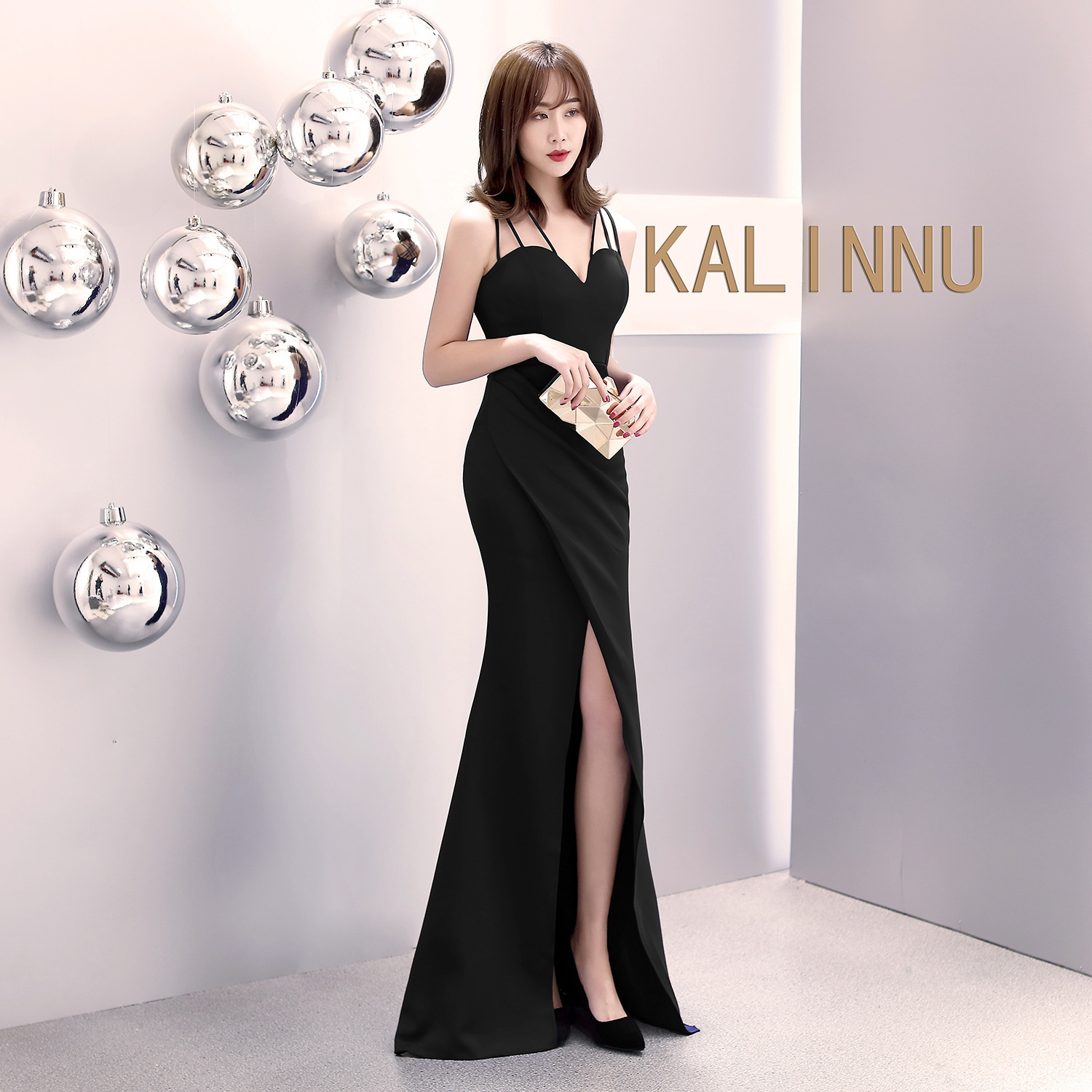 103A5328-Black.jpg