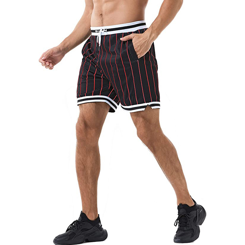 Herren Sommer Eis Seide Neue Mitte Schwarz Split Hosen Casual Amerikanischen Basketball Shorts für Oberbekleidung_voghion.com