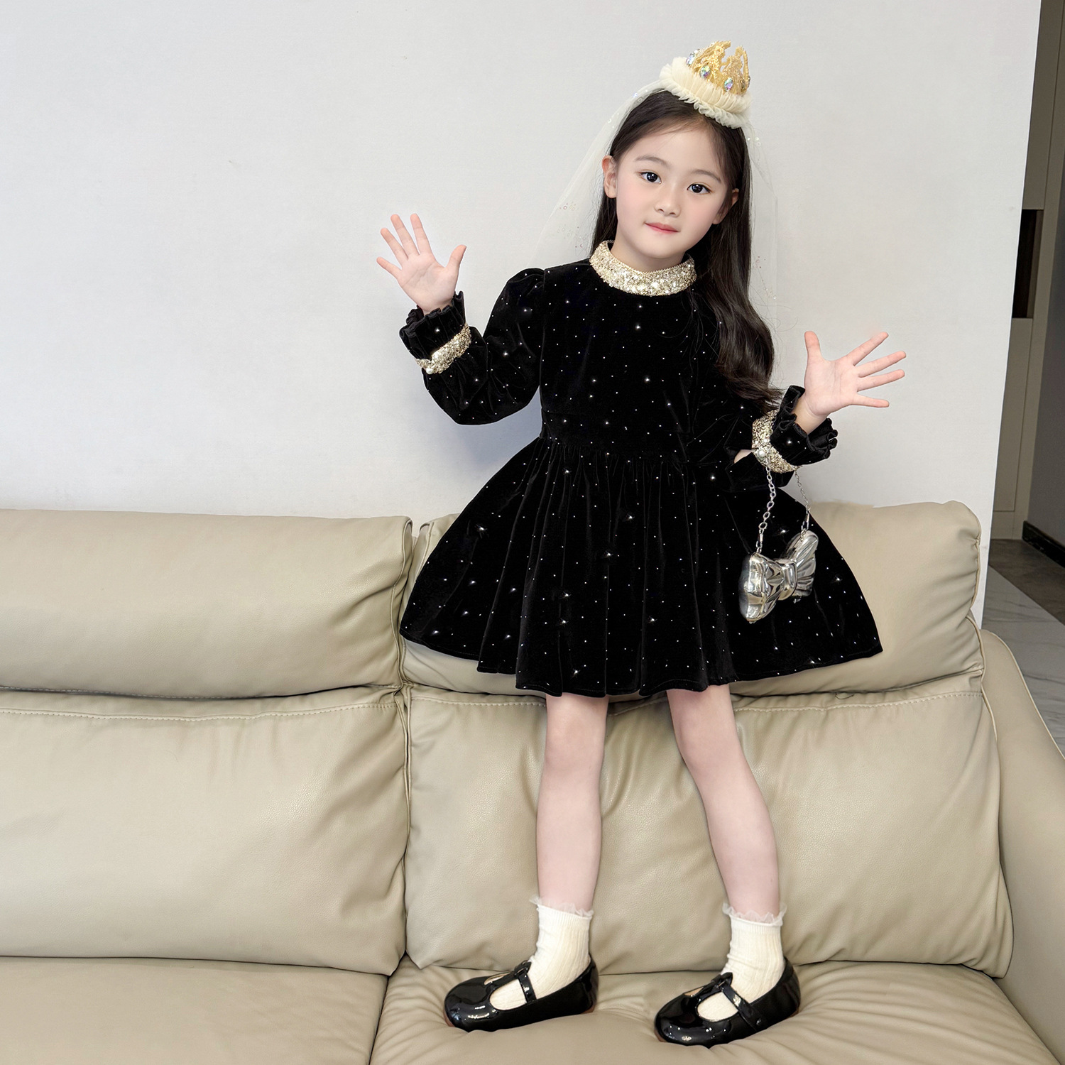 Girls Sparkling Diamond Velvet Dress 2025 Autumn and Winter New Girls Sparkling Princess Dress Birthday Dress Skirt