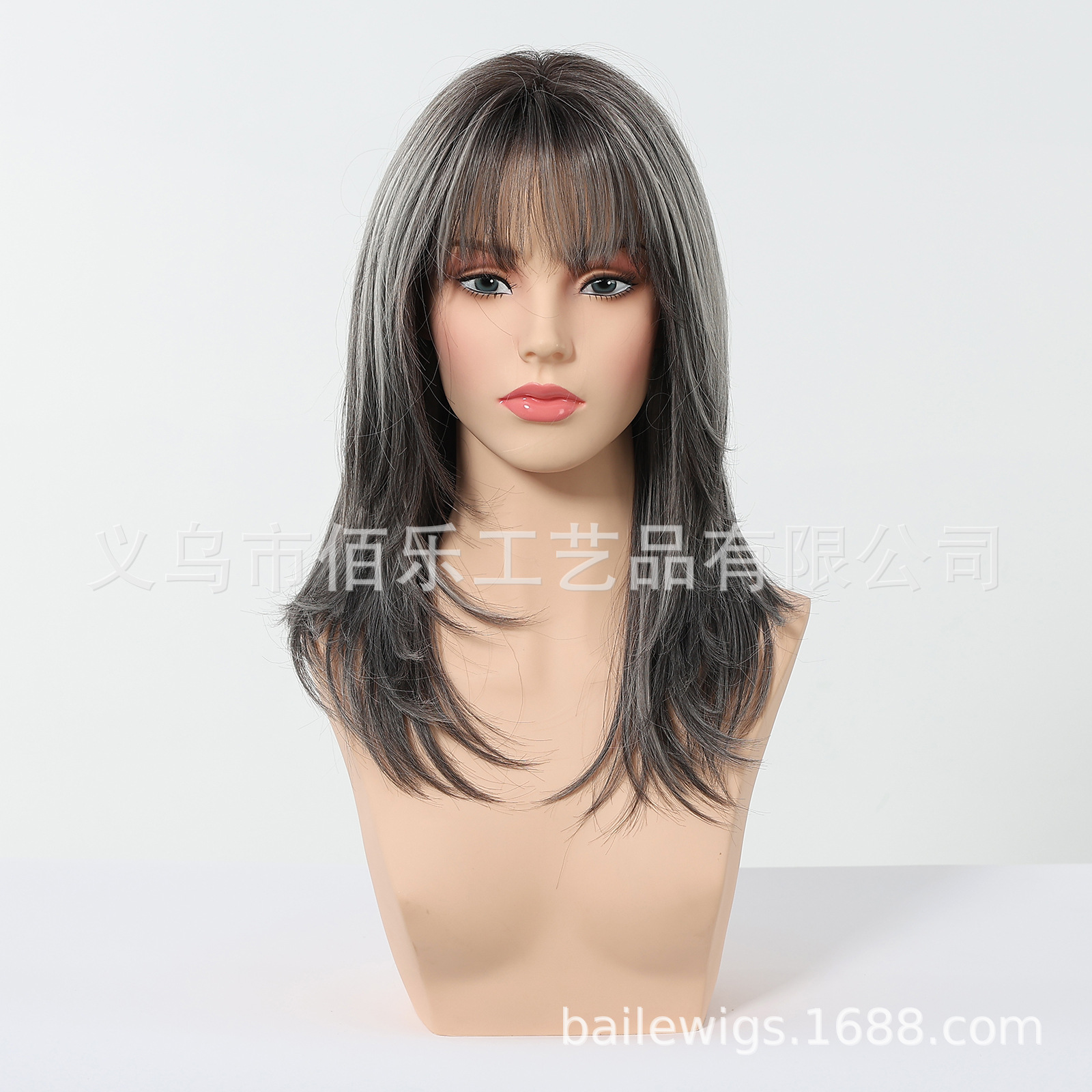Peluca de venta caliente transfronteriza, color gris, flequillo, cabello rizado natural, casco completo, fibra química, hair femenino, lugar europeo y americano image 3