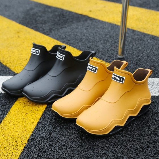 Cross-border short-tube rain shoes for men and women 2024 spring new kitchen work rubber shoes wear-resistant waterproof non-slip lightweight water shoes