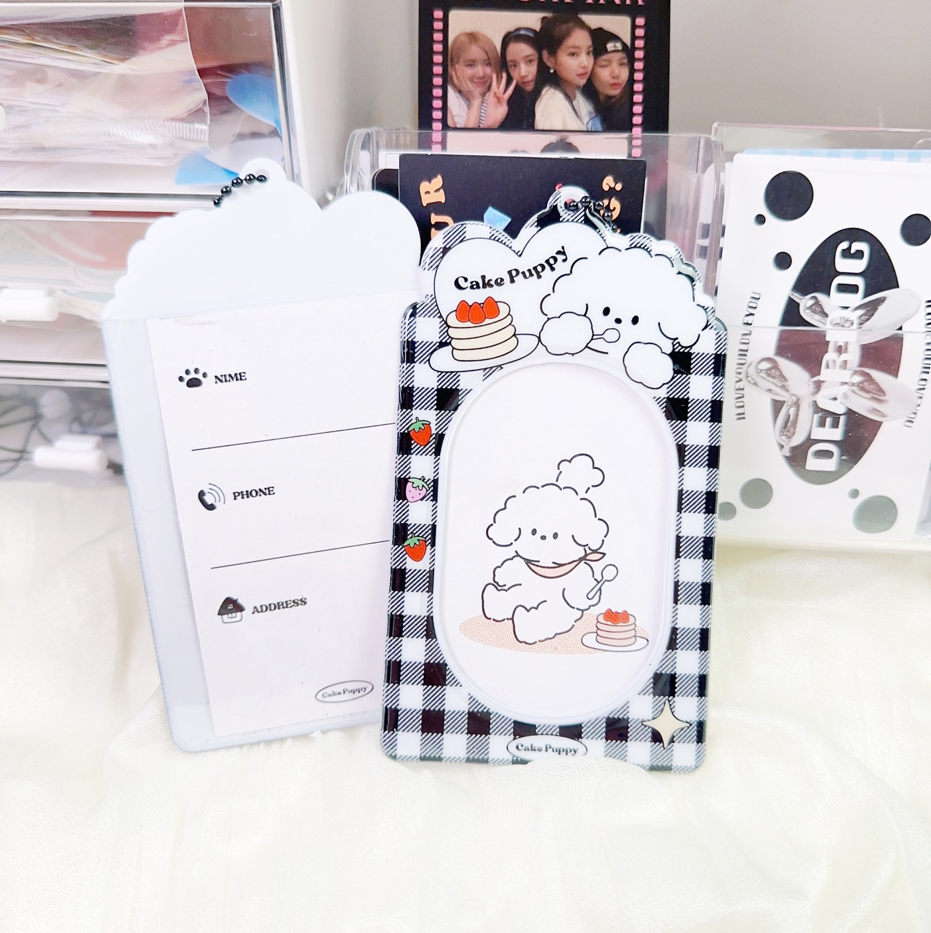 검은 격자 무늬