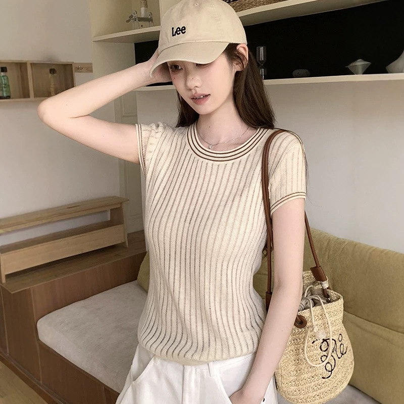 Brand Discount 2026 Summer New Design Color-Blocking Slim-Fit Short-Sleeve T-Shirt for Women, Soft and Lazy Style Knit Top Brand Discount 2026 Summer New Design Color-Blocking Slim-Fit Short-Sleeve T-Shirt for Women, Soft and Lazy Style Knit Top