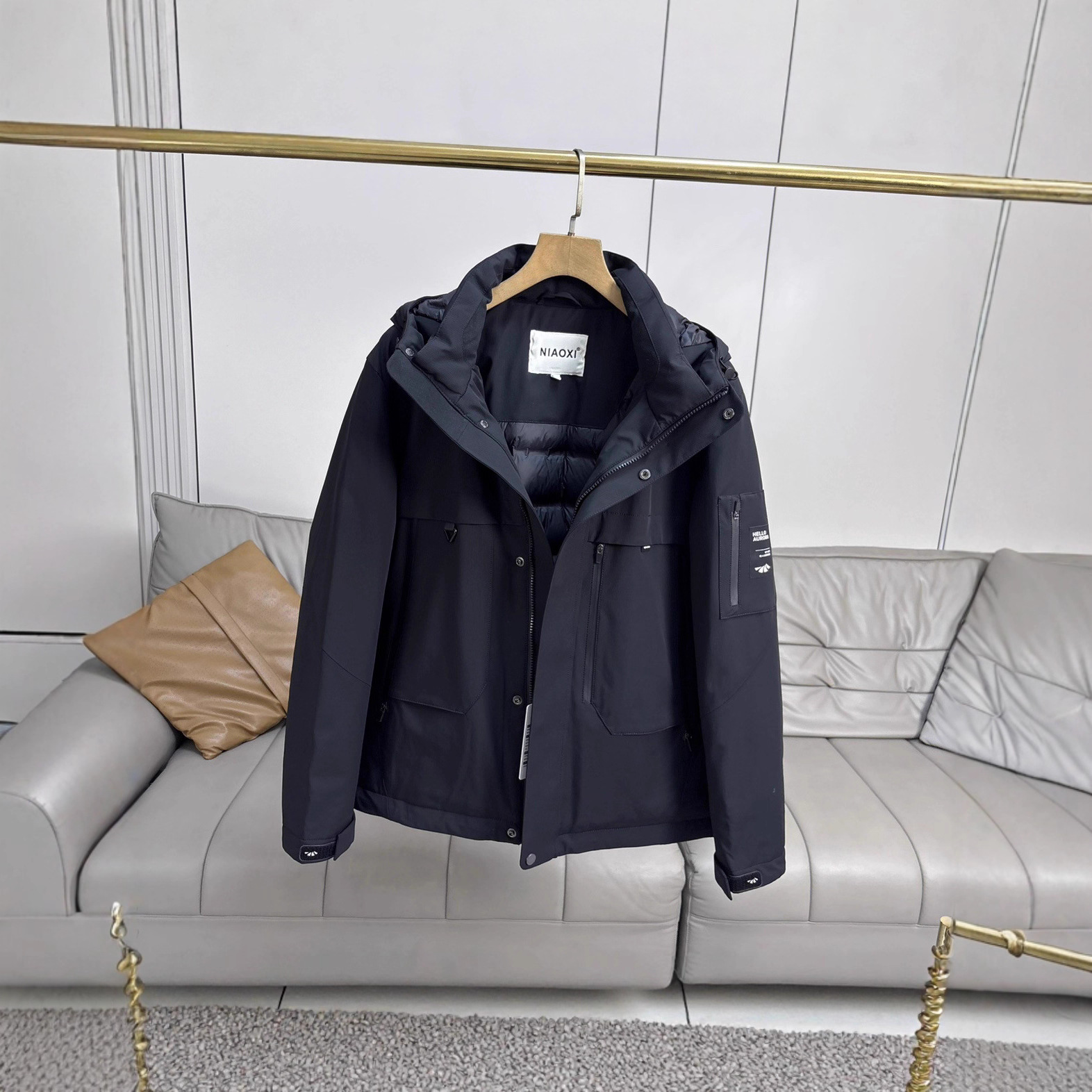 高绒量+800蓬松度 厚实保暖一件过冬 男士冬季连帽休闲羽绒服外套