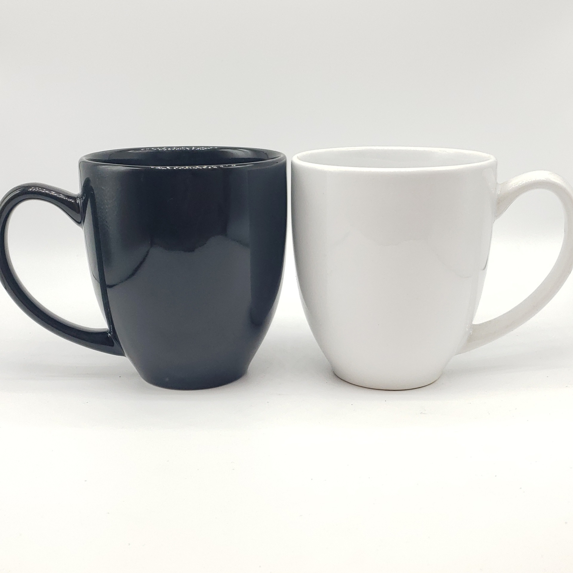 Taza de cerámica de color Taza internacional transfronteriza Patrón de marca personalizada Taza cambiante de color Logotipo personalizado Taza recta 11oz taza