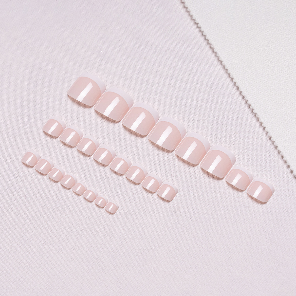 J0061 usable francés blanco borde dedo del pie pieza de uñas falsa etiqueta engomada del clavo parche desmontable producto terminado al por mayor