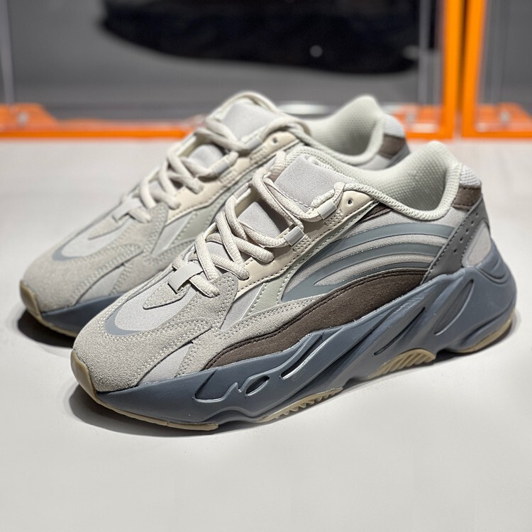 Coconut 700 Dad Shoes for Women, Black Warrior Putian Shoes, Thick Soles, Increased Wear Resistance, Volcanic Ash Casual Sports Shoes for Men