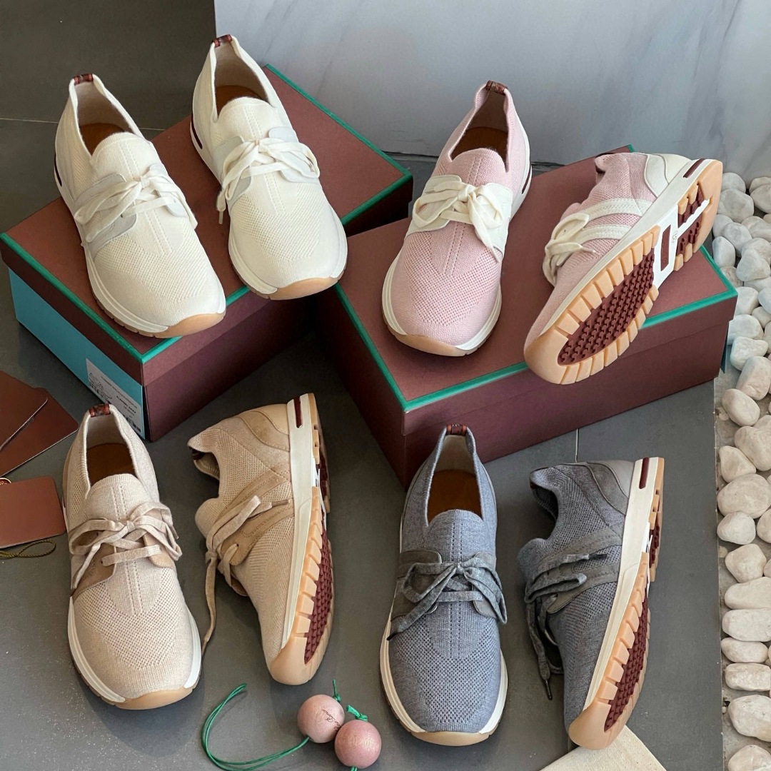 Guangdong-Made Spring and Autumn New Elastic Knitted Cashmere Casual Shoes for Women, Comfortable, Versatile, Breathable, Lightweight Lace-Up Sports Shoes