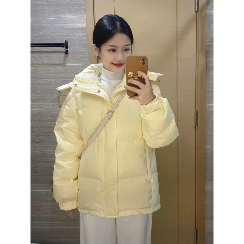 2025年羽绒服女短款加厚面包服情侣中戏爆宽松小个子白鸭绒男新款