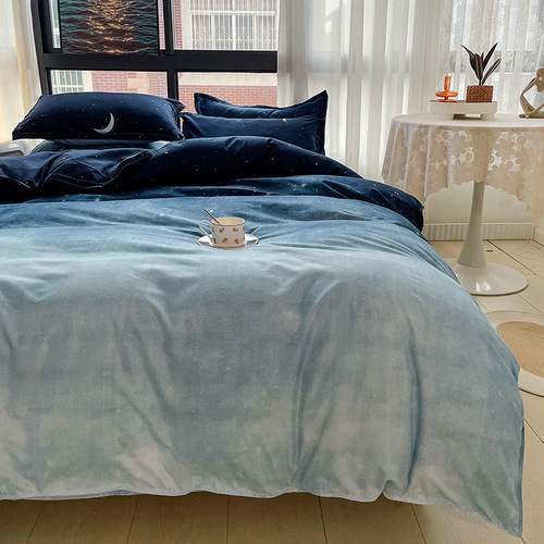 Factory Direct Supply New Simple Aloe Cotton Velvety Printed Quilt Set Summer Thin Bedding Set Wholesale