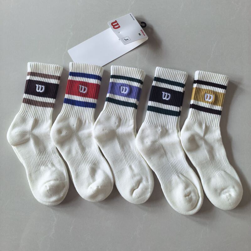 New towel-soled sports socks, Wilson outdoor tennis socks, fashionable and versatile, unisex casual mid-calf socks New towel-soled sports socks, Wilson outdoor tennis socks, fashionable and versatile, unisex casual mid-calf socks