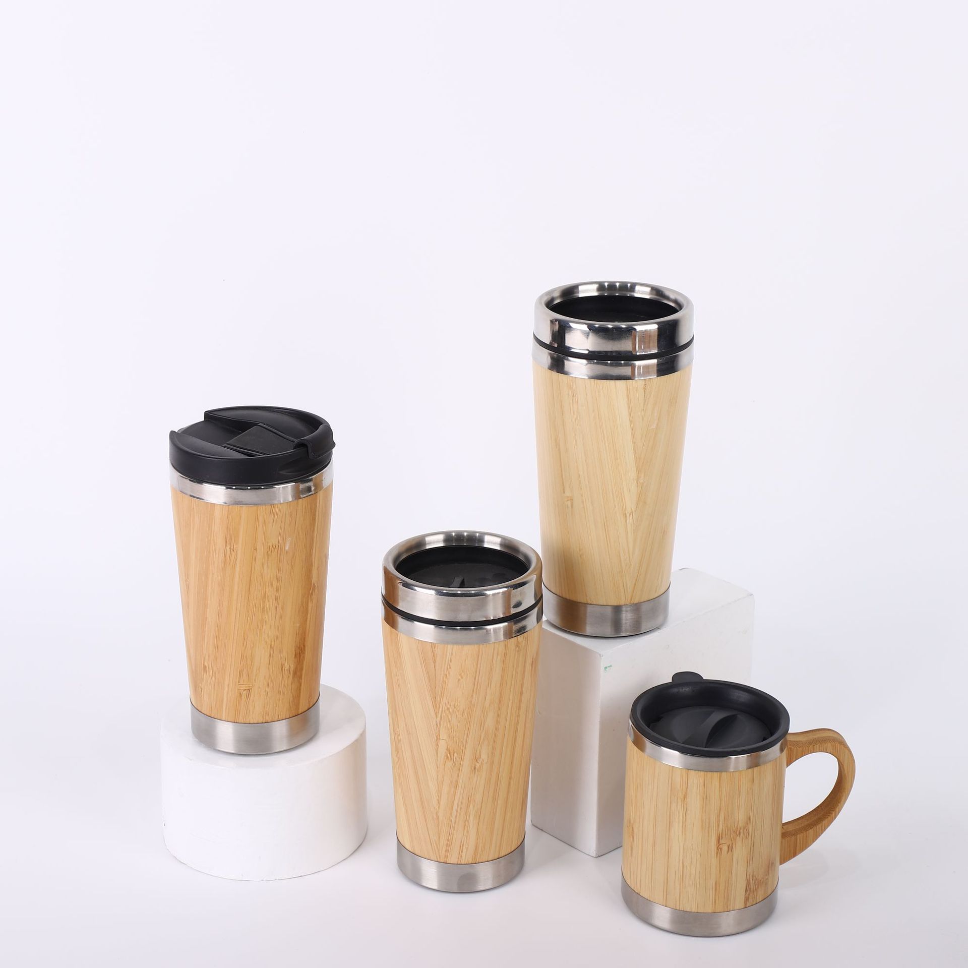 Cross-border 304 taza de acero inoxidable simple taza de agua de bambú y madera taza de vacío de automóvil taza de automóvil portátil