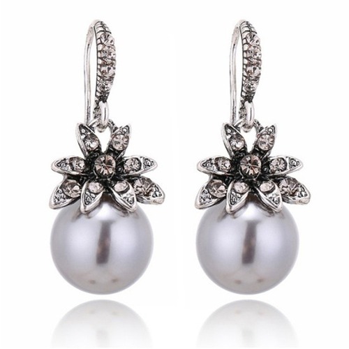 珍珠镶钻耳环韩版个性时尚耳钉简约百搭耳坠耳饰品女厂家直供
