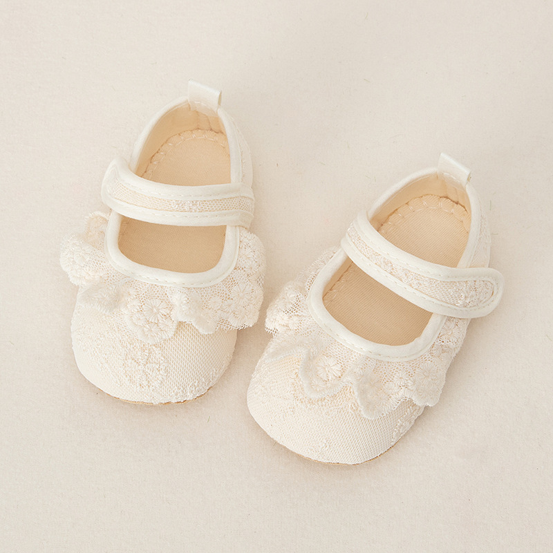 Manufacturer's Ready Stock Wholesale Spring New Baby Korean Style Lace Princess Shoes for Girls Non-Slip Soft Sole Toddler Shoes