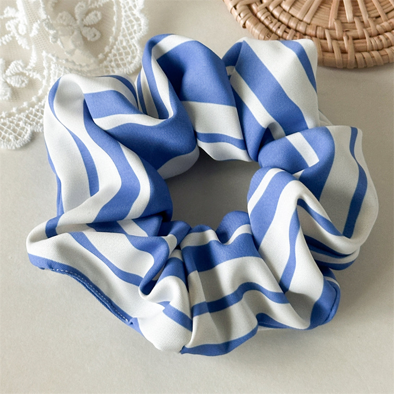 20g Weight Hair Tie Hair Accessories Type 1 Piece Quantity Casual, Holiday, Daily Occasion Cloth Material Stripe Pattern All Seasons Season Women's Gender Elegant, Sweet Style Elegant Sweet Women's Stripe Cloth Hair Tie 8
