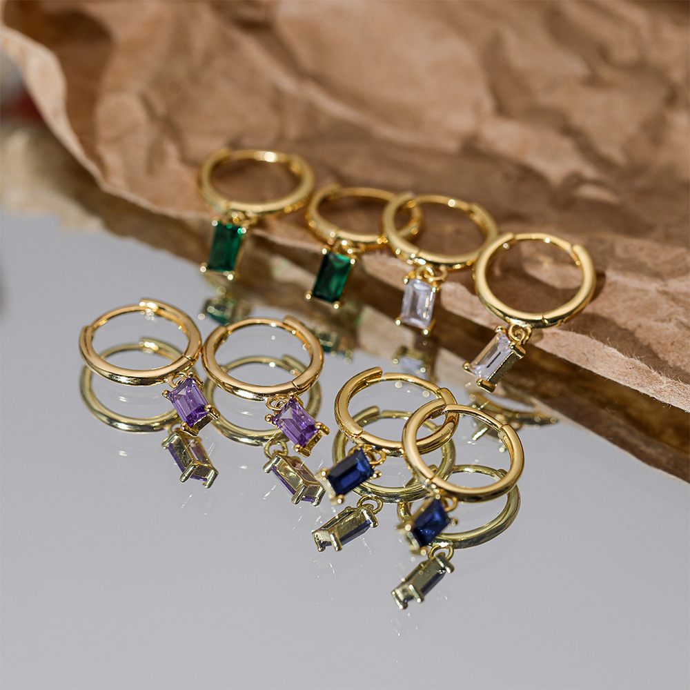 Venta caliente 2022 boutique de moda europea y americana todo partido cristal anti-alergia pendientes francés pan ZIRCON pendientes hebilla del oído