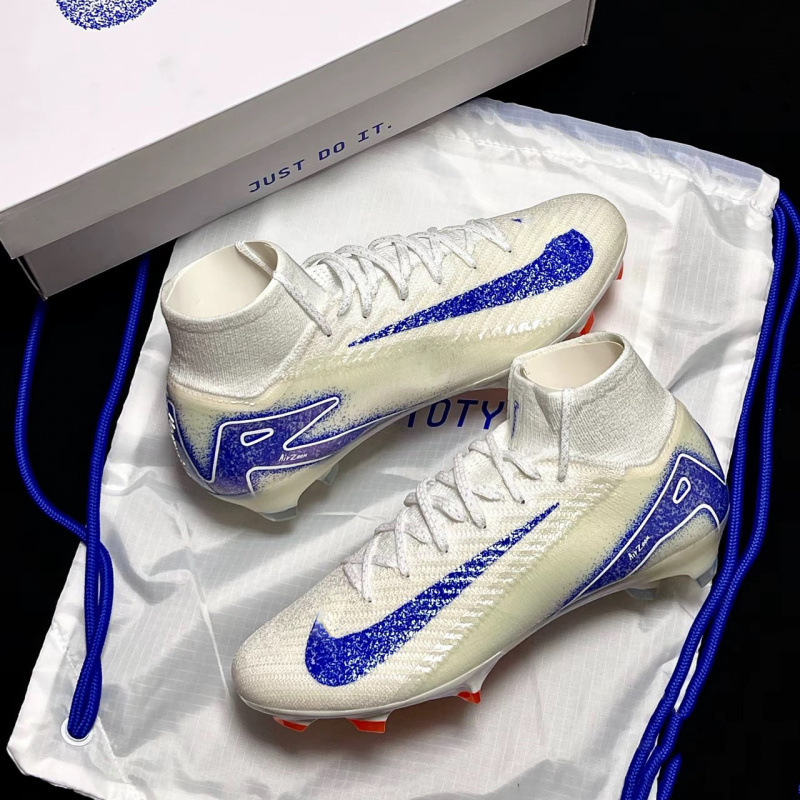 Original Superfly 10 Assassin Sock-Style Soccer Cleats with Reflective Grip, Stable and Wear-Resistant, Suitable for Grass Training Original Superfly 10 Assassin Sock-Style Soccer Cleats with Reflective Grip, Stable and Wear-Resistant, Suitable for Grass Training
